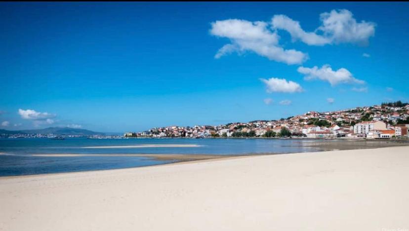 Apartamento Playa A Xunqueira, A 15 Min Vigo Moana Bagian luar foto